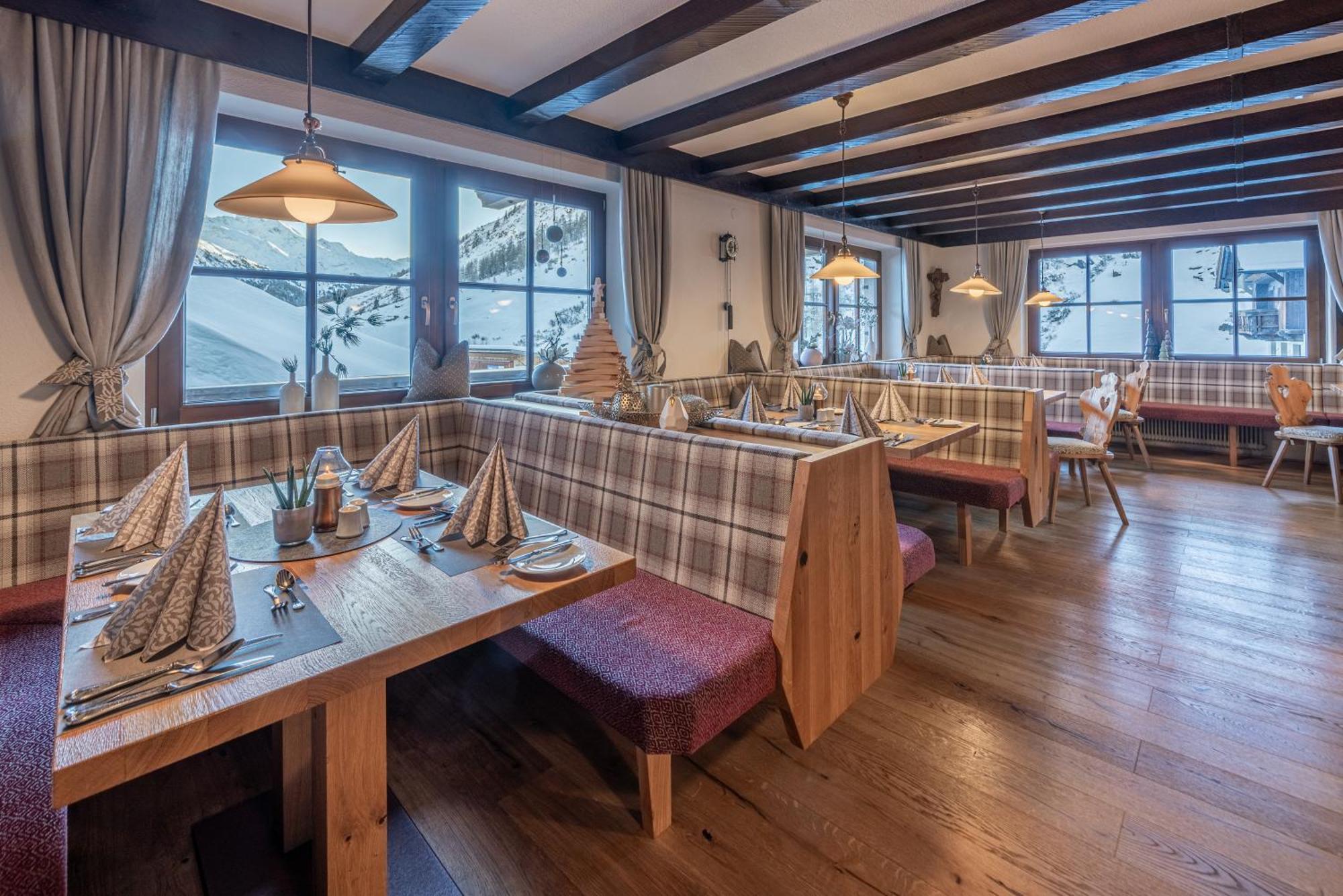 Burghotel Alpenglühn Obergurgl Exterior foto